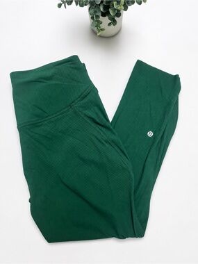 Lululemon Base Pace High-Rise Tight 23" *Ribbed Nulux Everglade Green Size 10